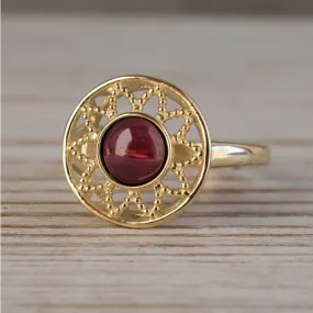 14K Yellow Gold Round Red Garnet 6mm Ring