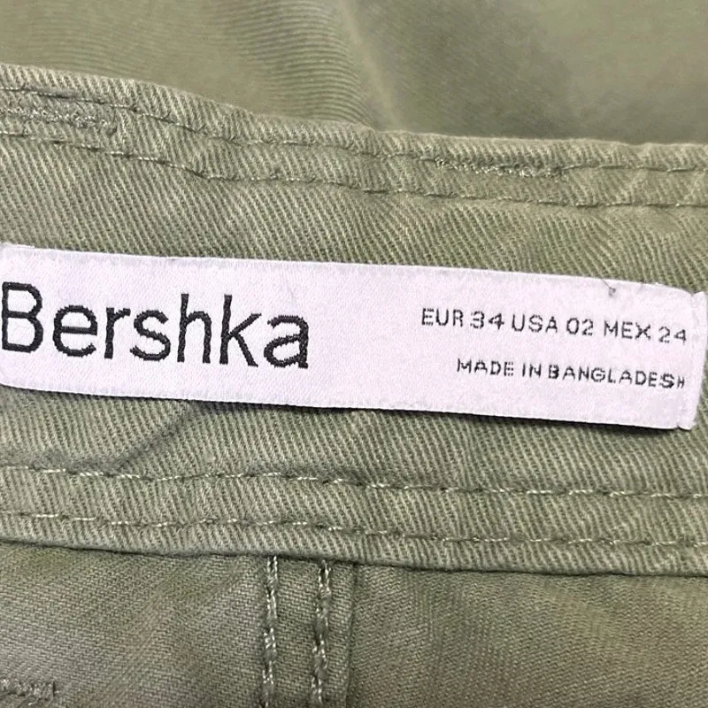 Bershka Women's Olive Green Relaxed Outdoor High Rise Cargo Straight Pants Sz 2