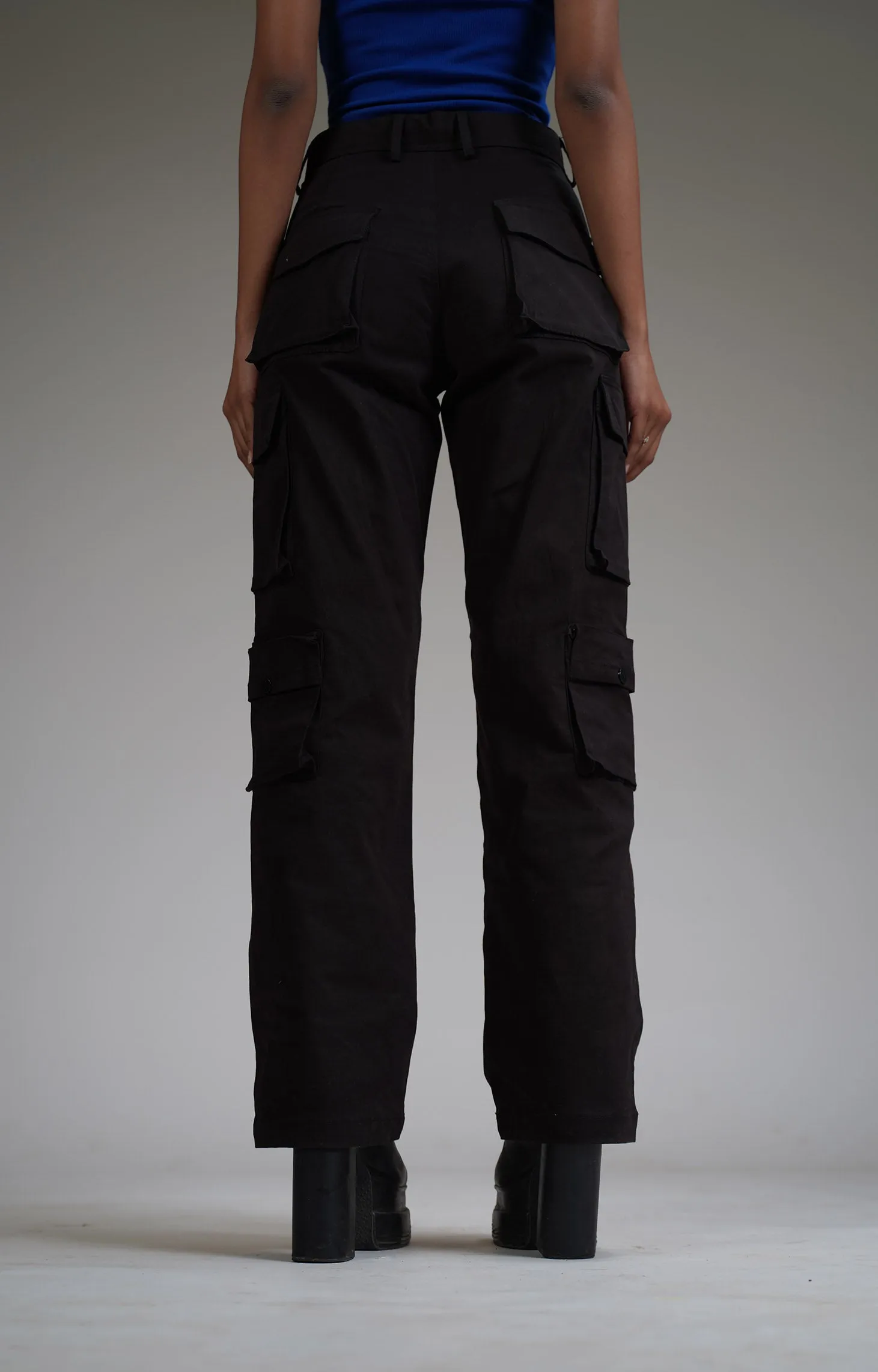 BLACK POCKET Cargo Pants - Exclusive