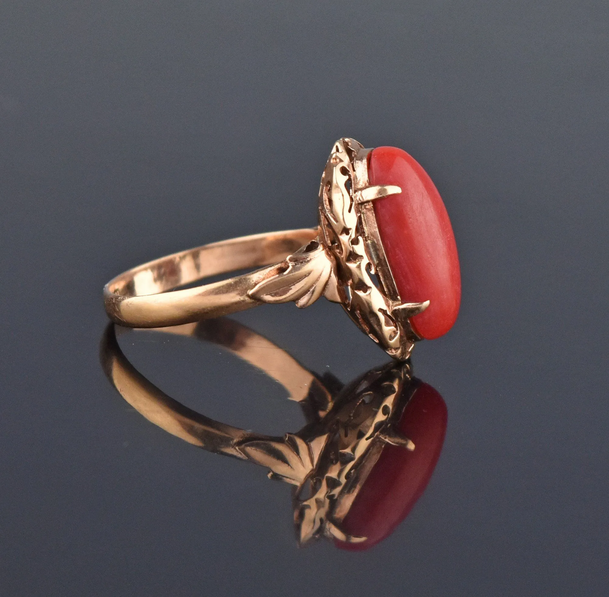 Fine 18K Gold Mediterranean Red Coral Ring