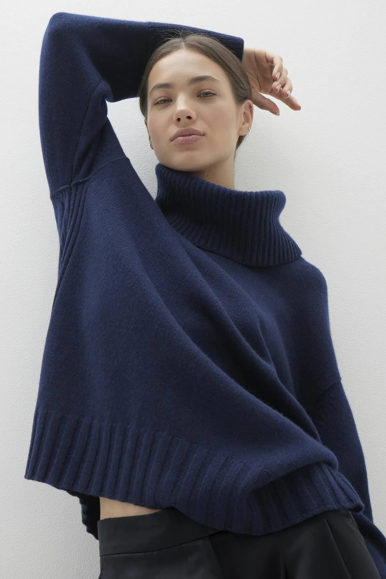 JANINE TURTLENECK CASHMERE SWEATER