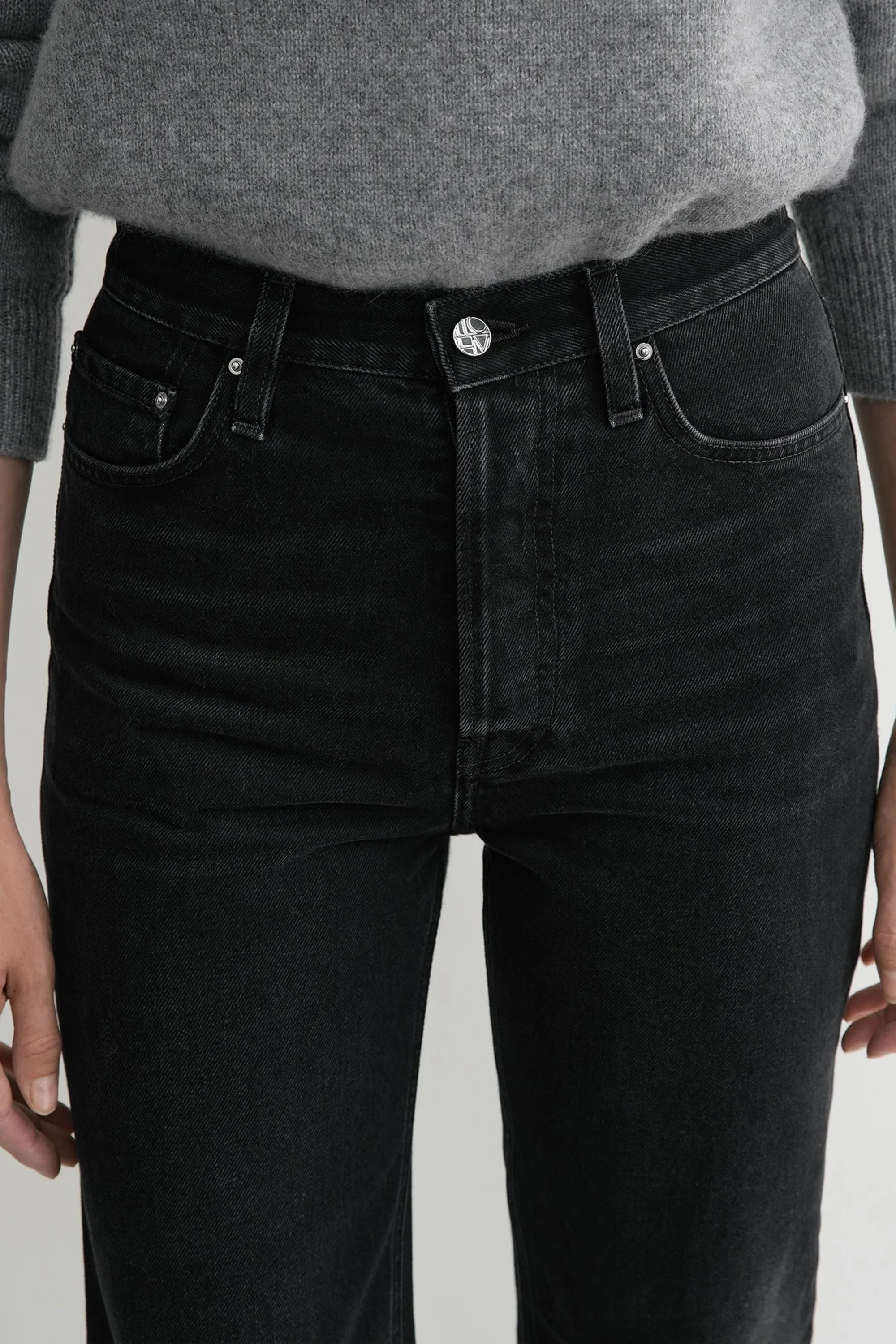 Jeans Classic Cut in Schwarz