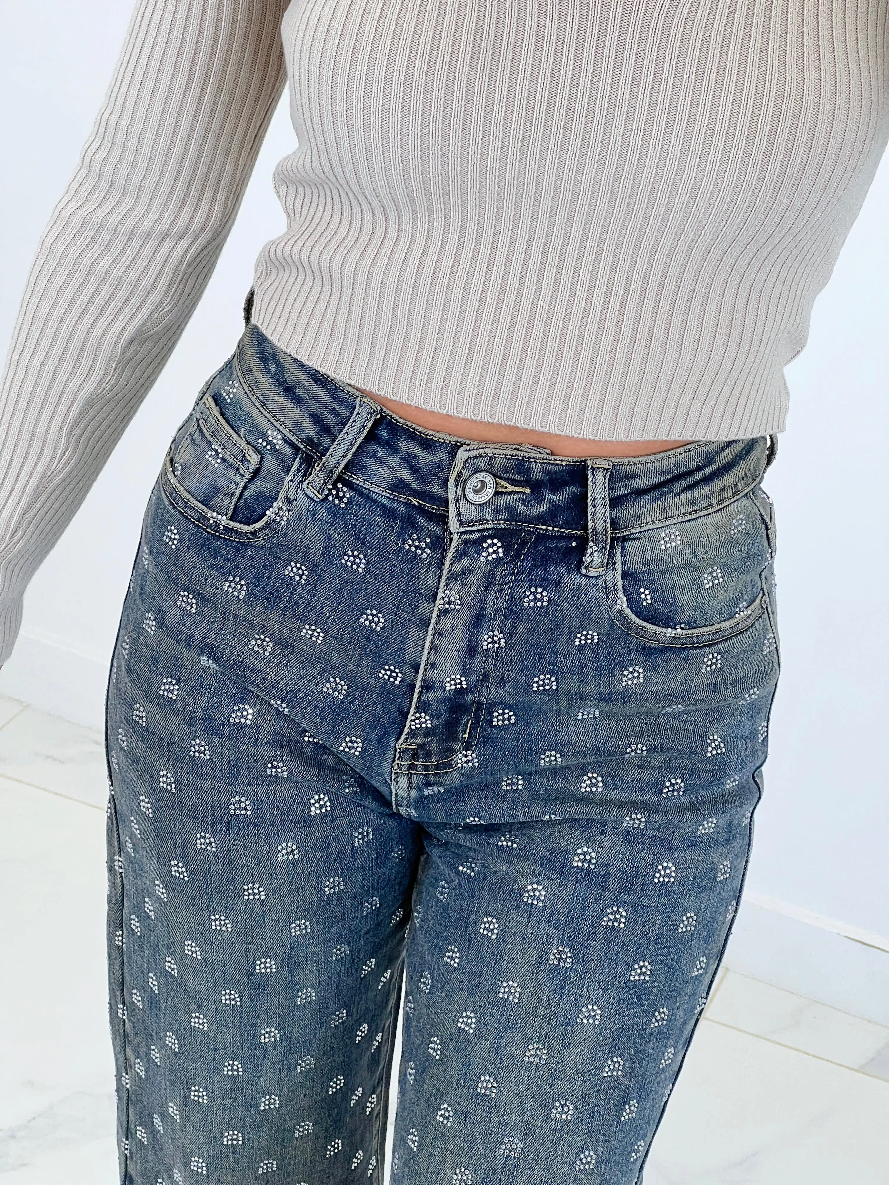 Jeans wide leg círculos brillantes