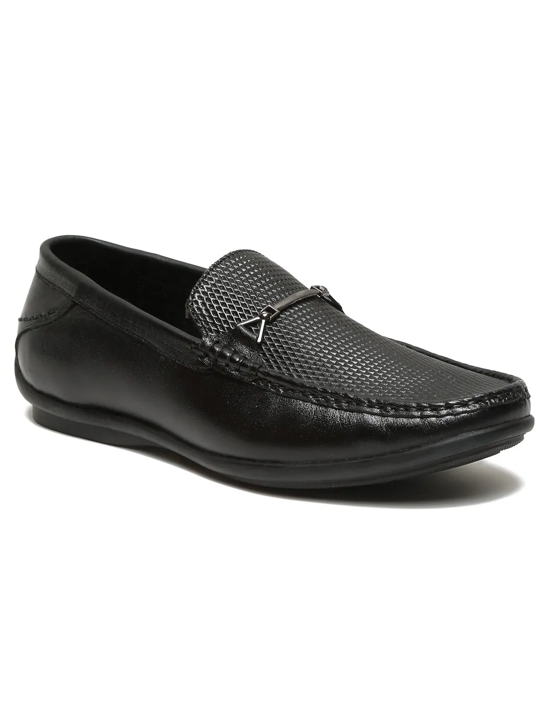 Men Black Leather Textured Loafers