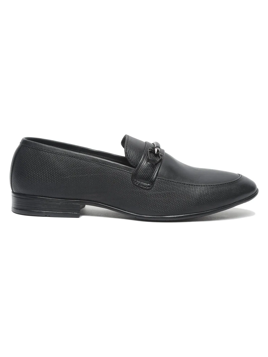 Men Black Texture Genuine Leather Formal Loafers