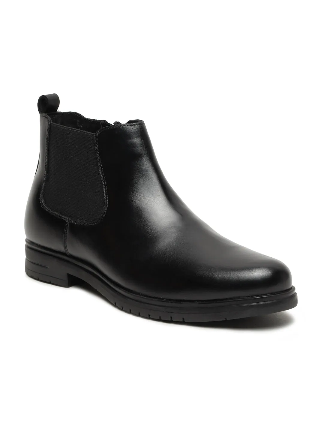 Men's Black Solid Leather Chelsea boots