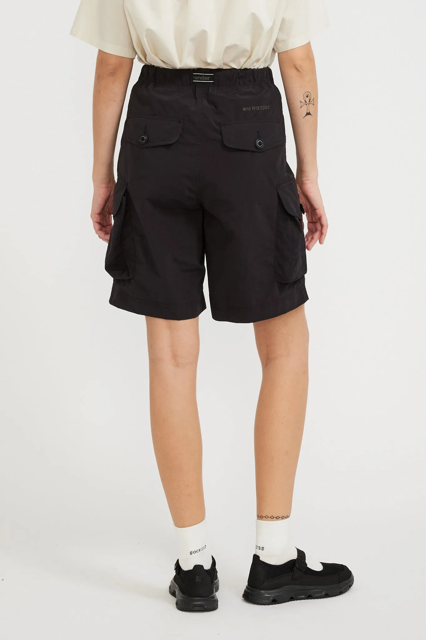 Oversized Cargo Short Pants Black Womens