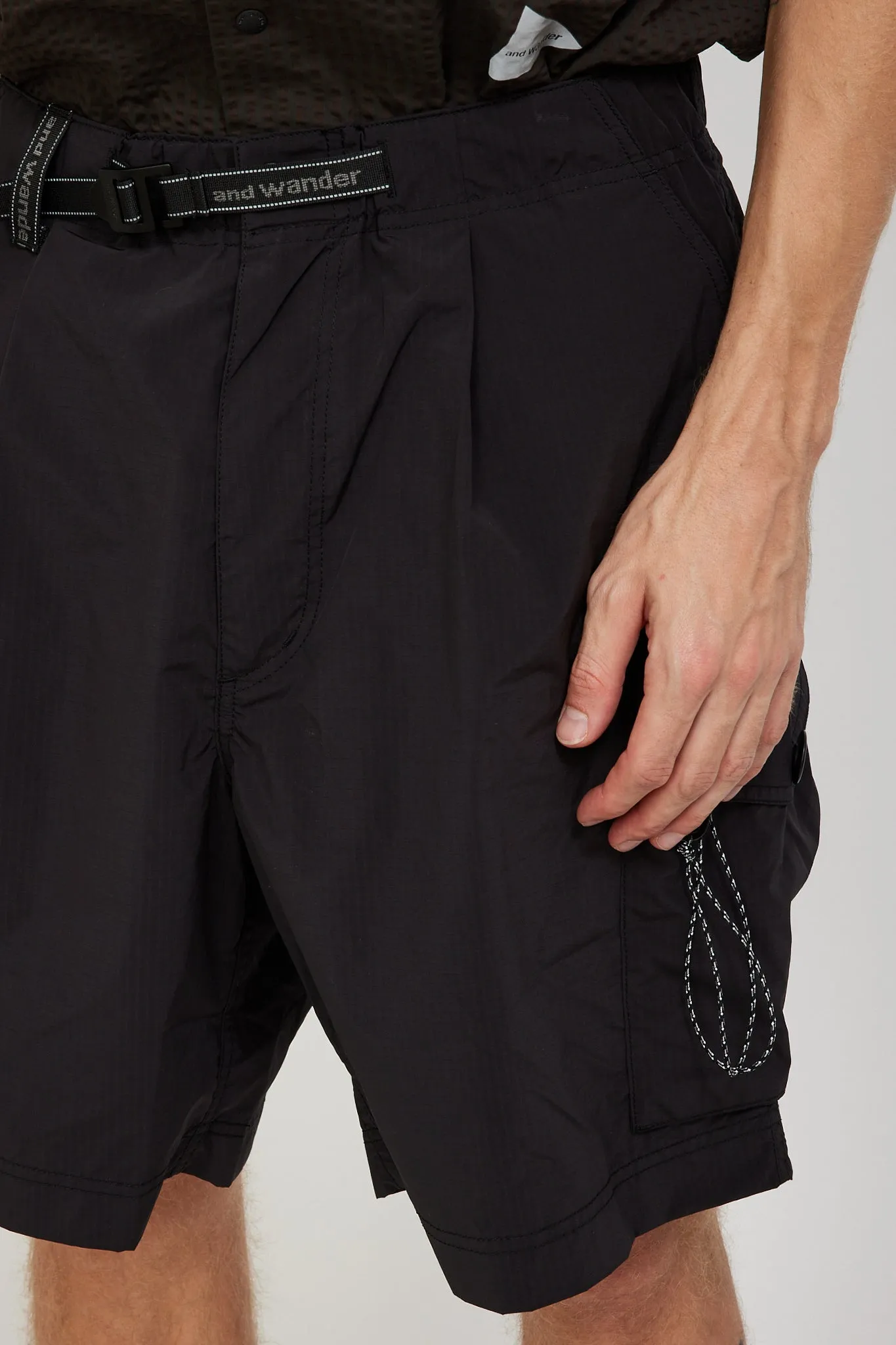 Oversized Cargo Short Pants Black