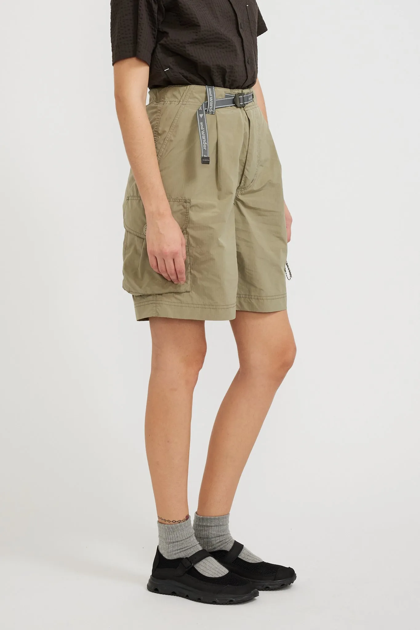 Oversized Cargo Short Pants Light Beige Womens