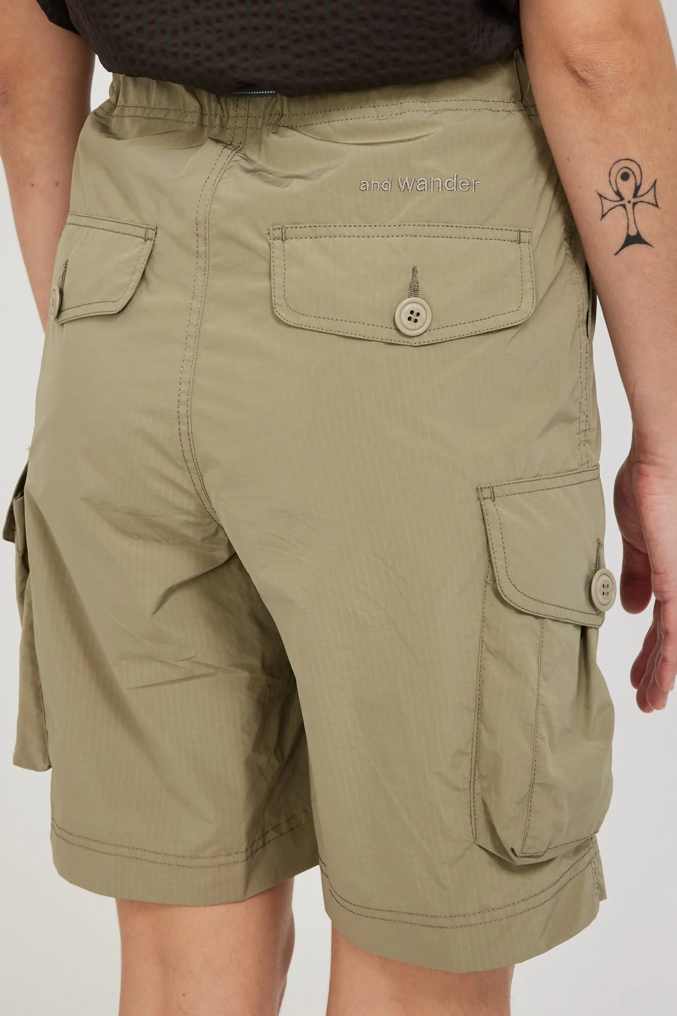 Oversized Cargo Short Pants Light Beige Womens