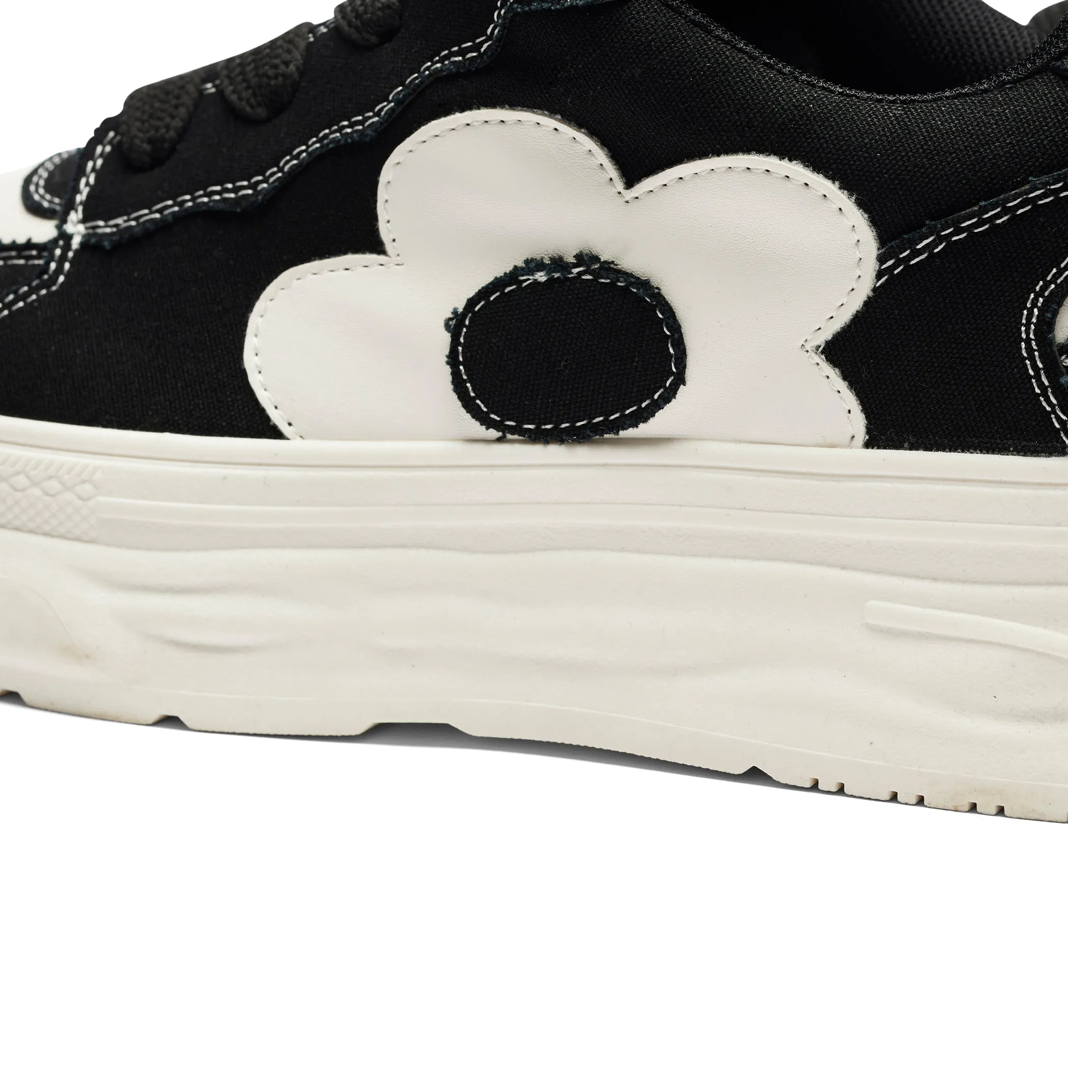 Petal Husk Chunky Trainers - Monochrome