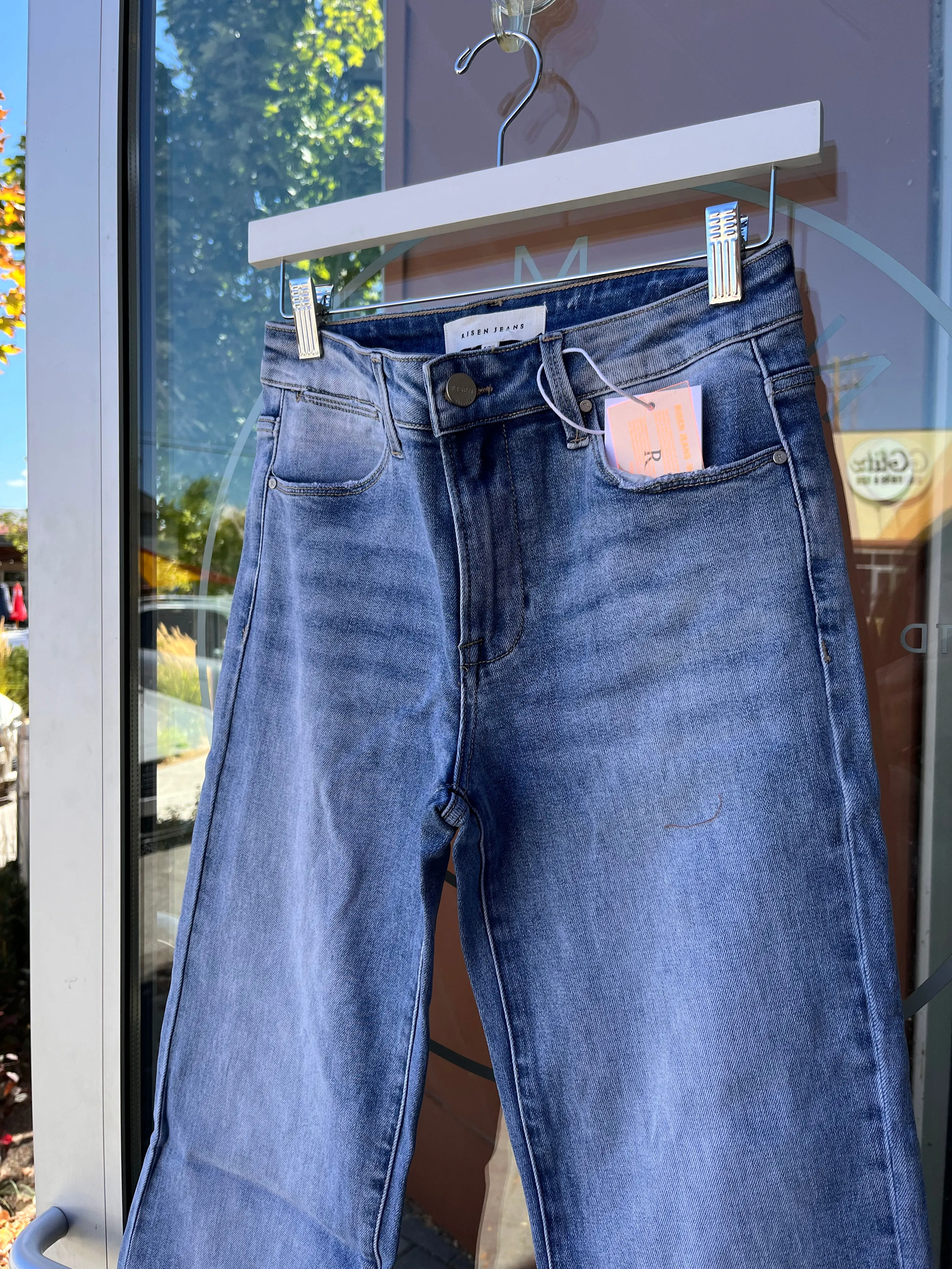 Risen Mid Rise Jeans