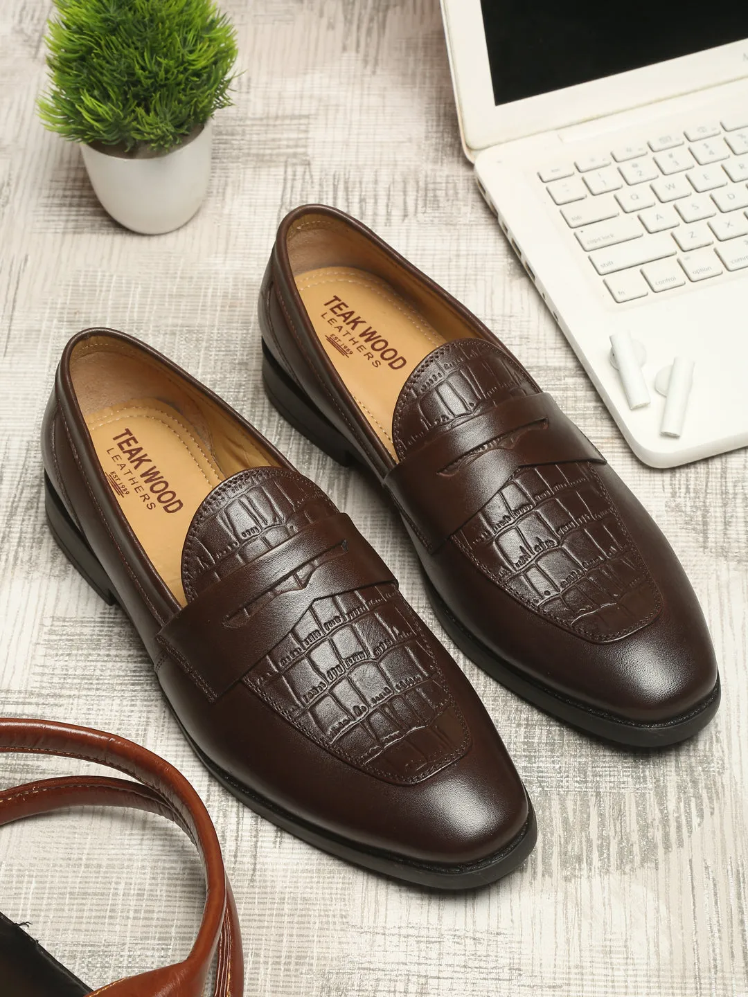 Teakwood Genuine Leather Regular Fit Loafers in Brown